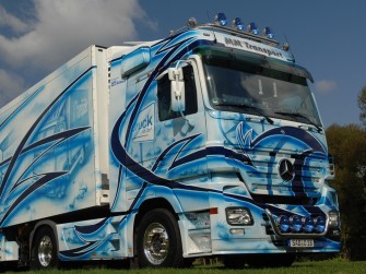 Mercedes-Benz Actros MP3 MP2 Lampenbügel Frontlampenbuegel