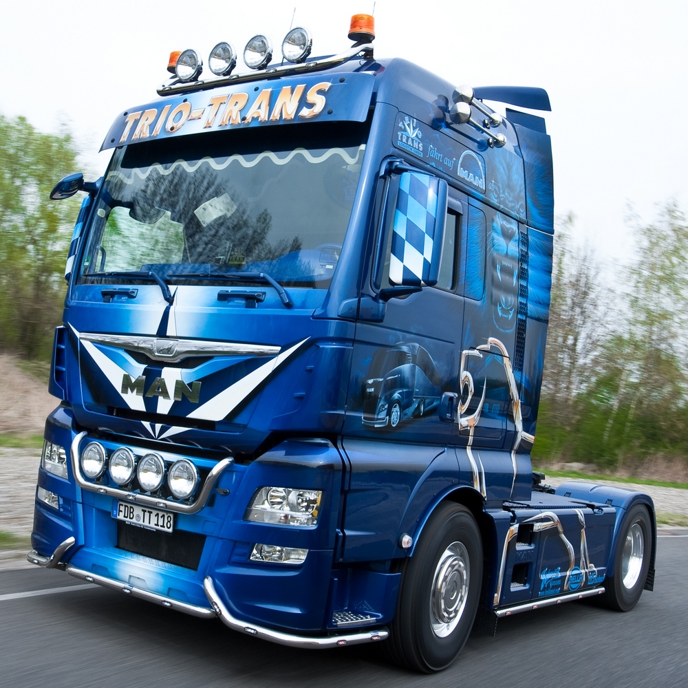 MAN TGX Euro6 LKW-Zubehoer Truckstyling - HS Schoch